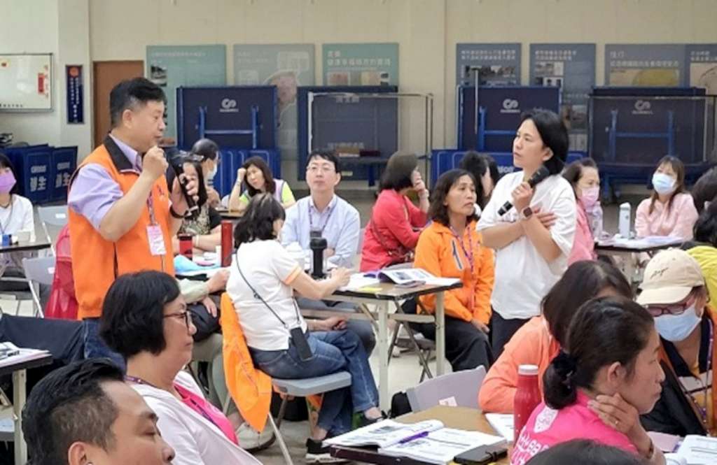 113年5月4-5日委託中華民國紳士協會辦理社區防暴宣講師初階訓練，感謝夥伴熱心參與.jpg