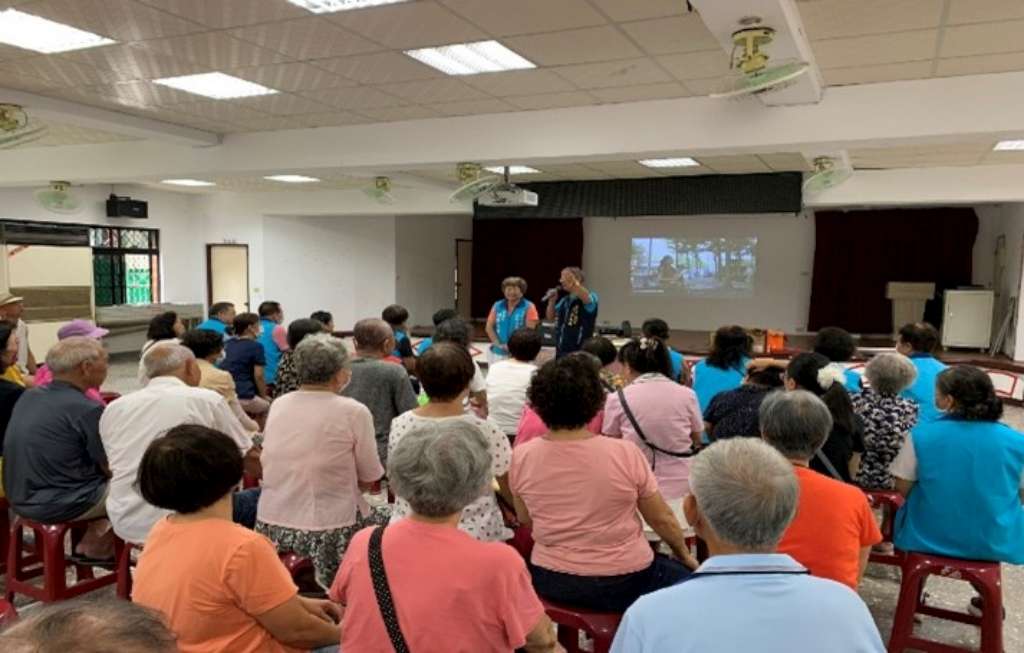 三峽溪東社區防暴電影賞析-Erna.jpg