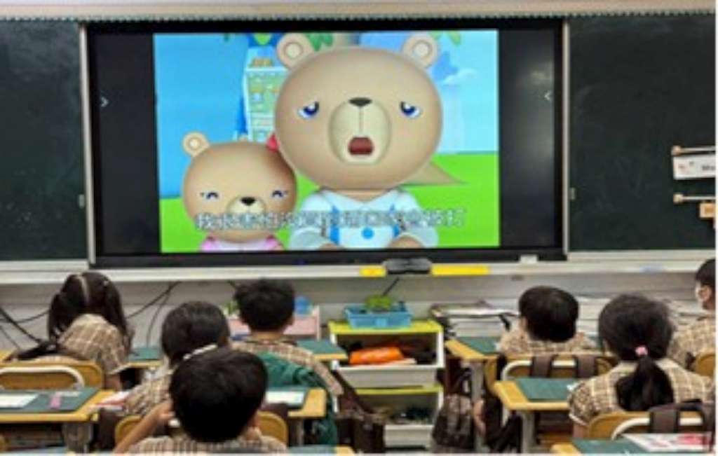 感謝學校老師運用多媒體資源進行「紫絲帶學堂-暴力止步，齊心守護」教育宣導.jpg